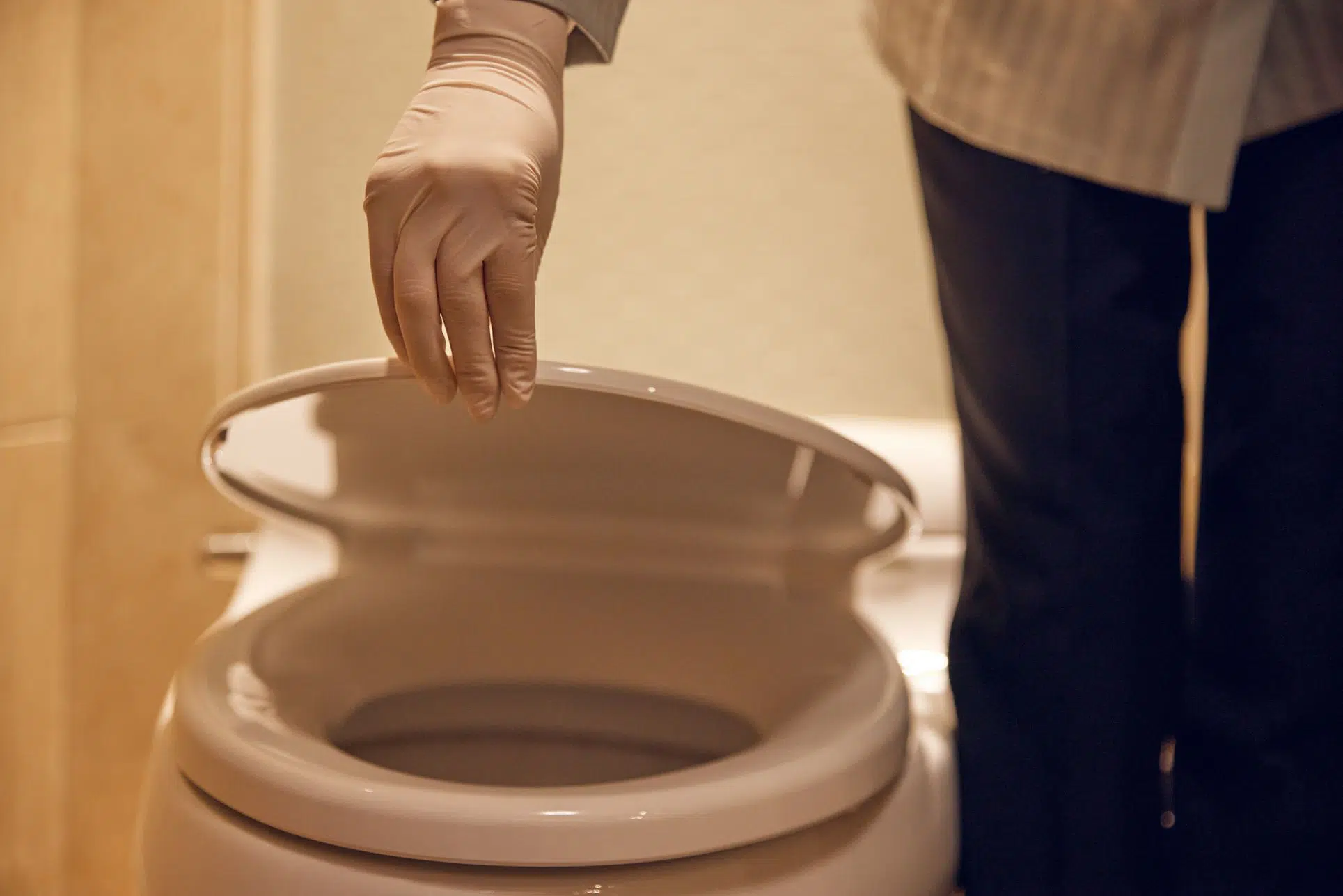 Lovepik_com-501704882-hotel-cleaners-clean-the-toilet